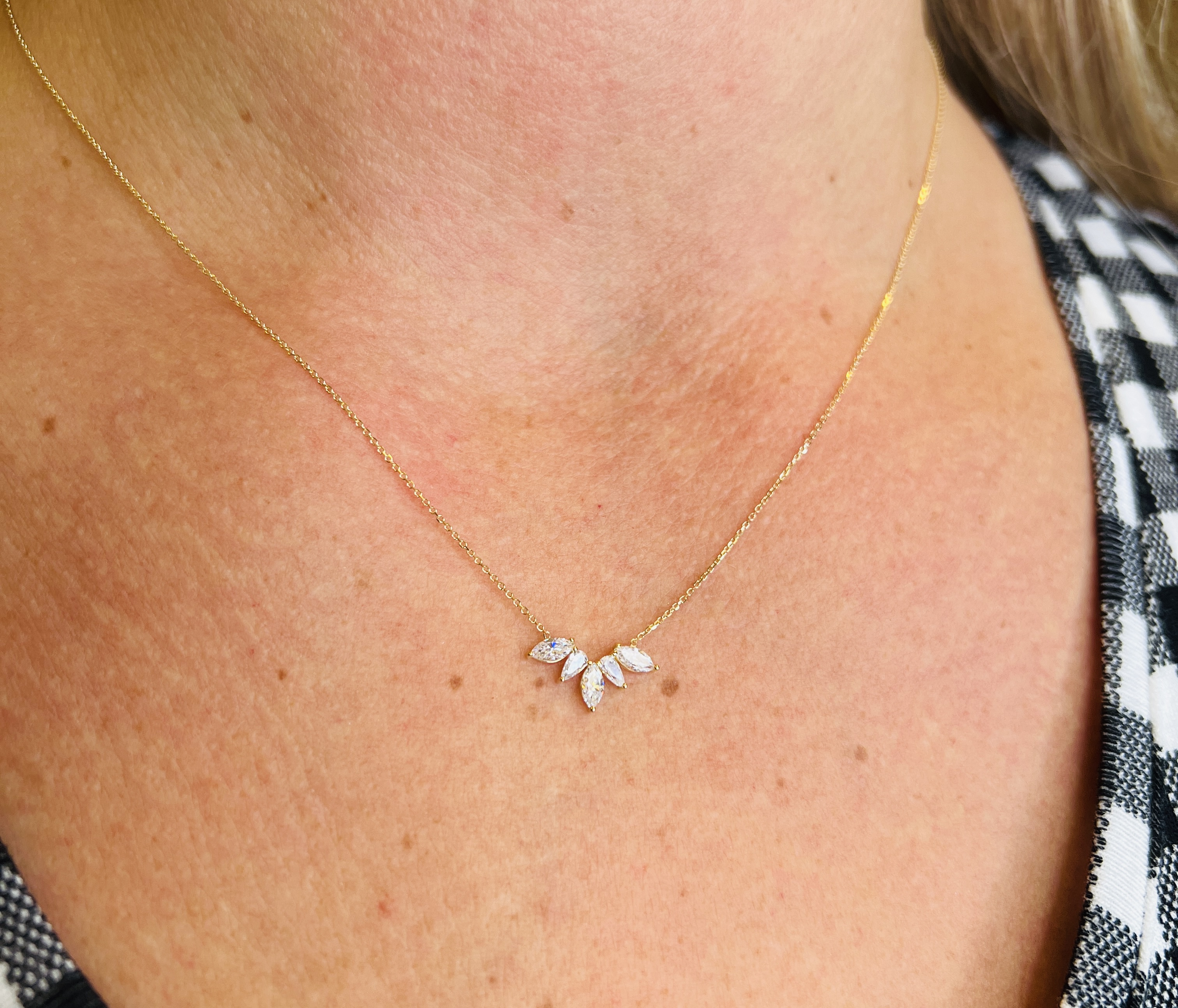 Kultainen kaulakoru 18K CZ BRIDAL - 3