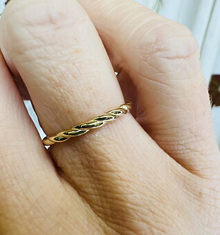 RING 18K TWIST STØRRELSE 54