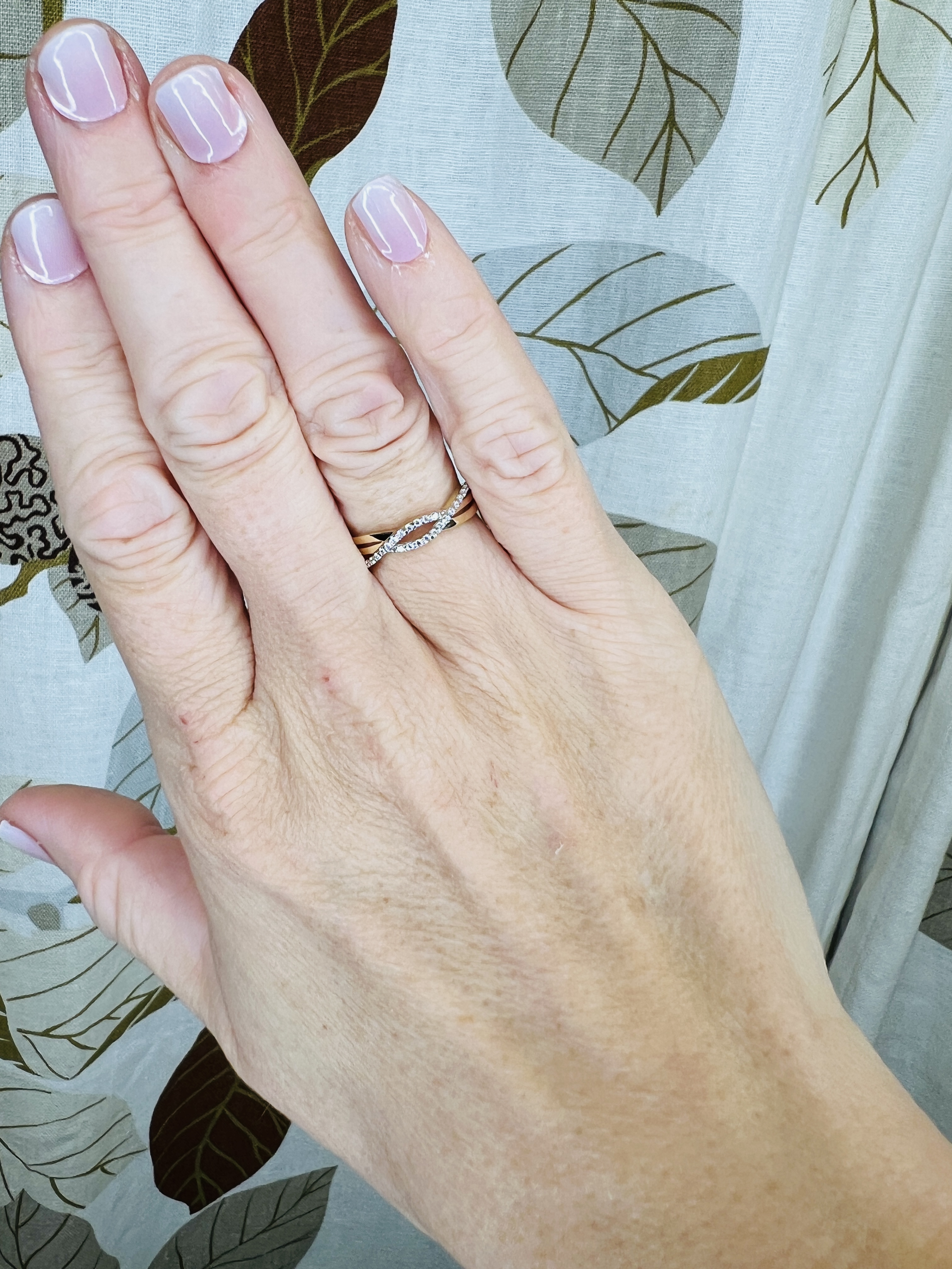 SORMUS 18K CZ SQUIGGLY KOKO 54 - 3