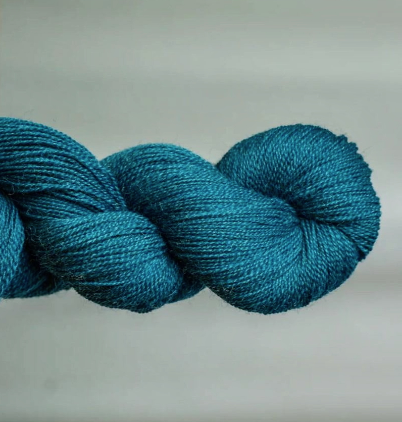 Bockens Möbelåtta  8/2 yllebroderigarn - 11