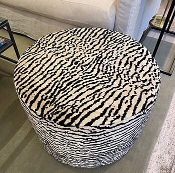  Fotpall Rund Catz, Large - Off white