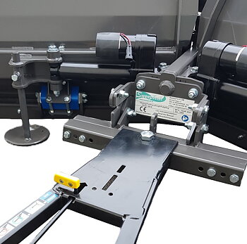 Adapter Bronco Vikplog till Can Am  plogram