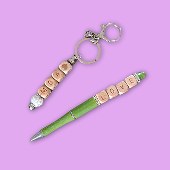 Erbjudande 4st träpärlor + nyckelring eller pärlpenna