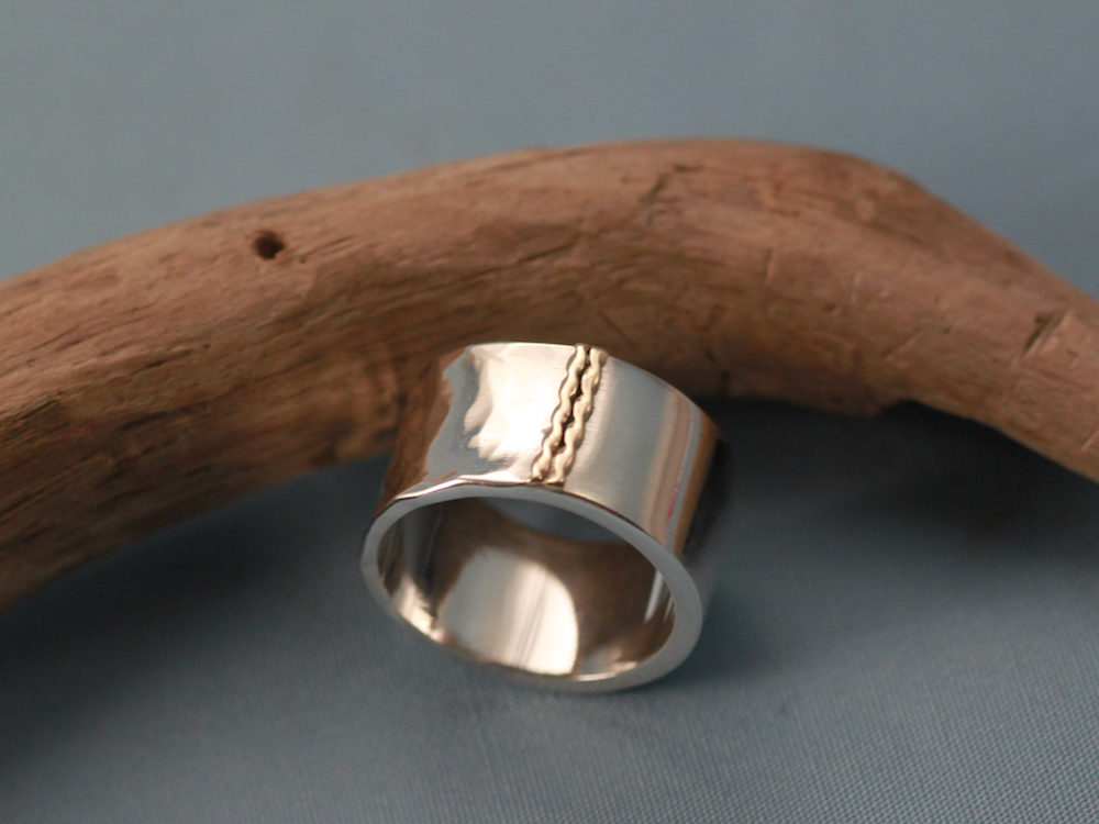 Ring med guldtråd - 2