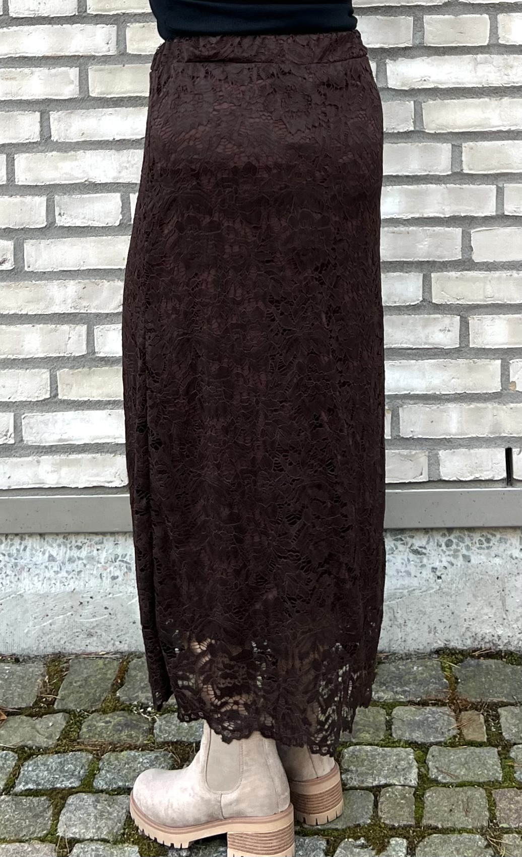 Marta Spetskjol Titania Brun - 2