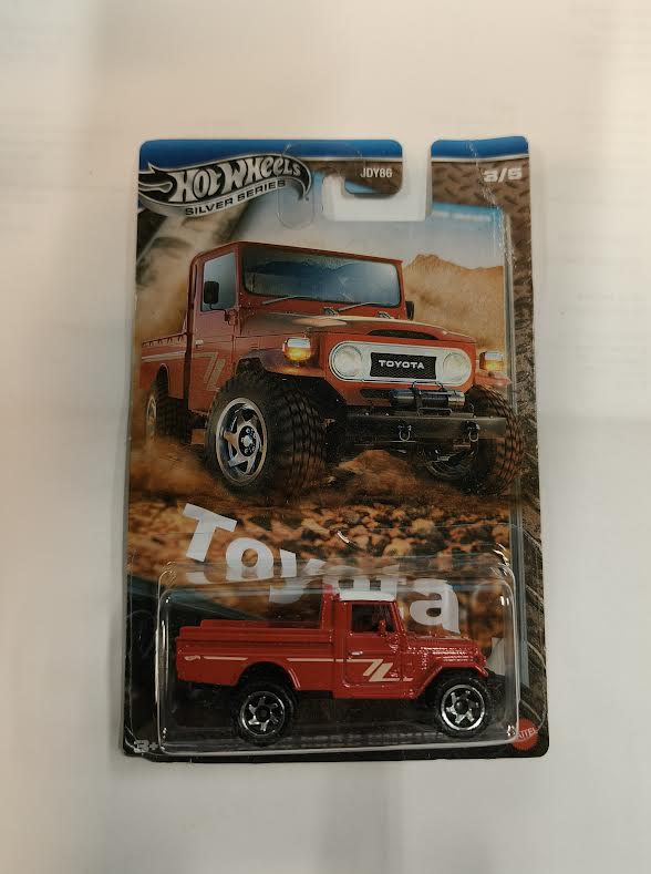 Hot Wheels silver series jcb73 Toyota land cruiser