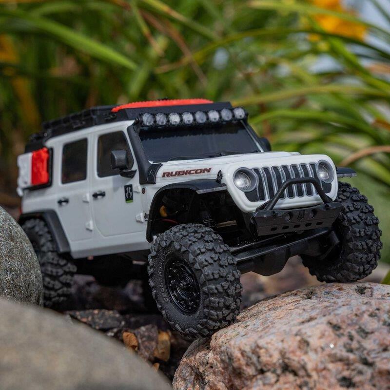 AXIAL 1/30 SCX30 Jeep Wrangler JLU 4X4 RTR Brsh RC (Batt & Char Included), White - 3