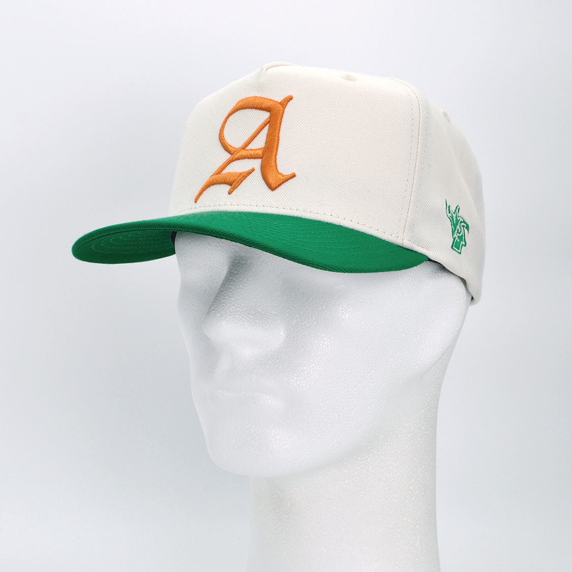 appertiff - A Cap Two-Tone Leprechaun