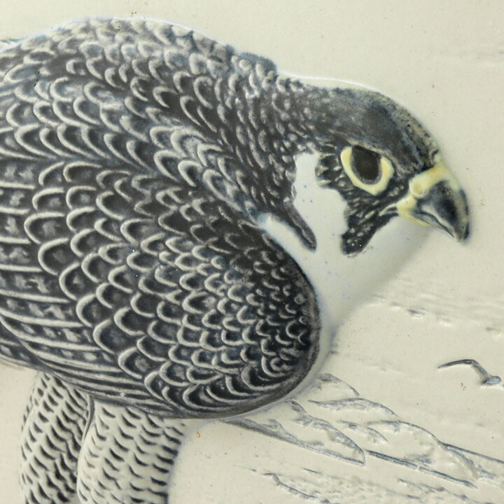 Staffan Johnson (WWF 1991) White Wall Plaque with Peregrine Falcon Motif 32 cm
