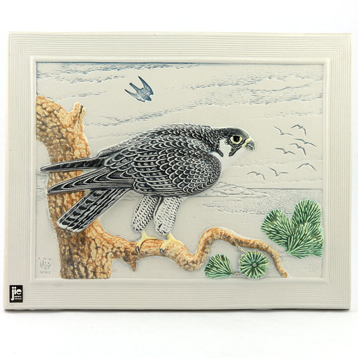 Staffan Johnson (WWF 1991) White Wall Plaque with Peregrine Falcon Motif 32 cm