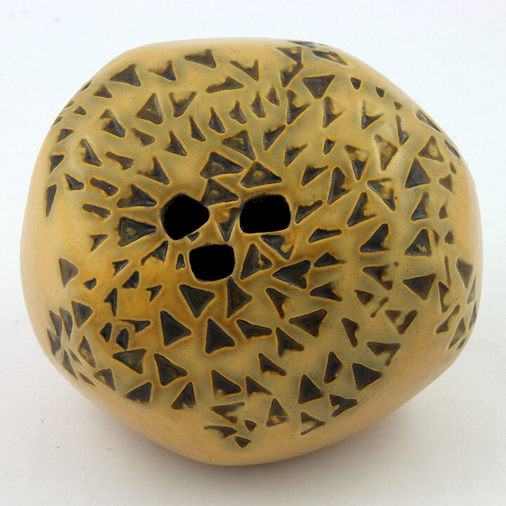 Johnny Rolf (1966) Yellow Flower Stone with Relief Decor 14/10 cm