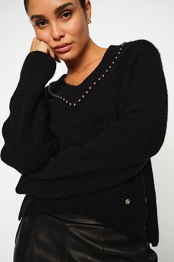 MMZora V-neck Bead Knit Black