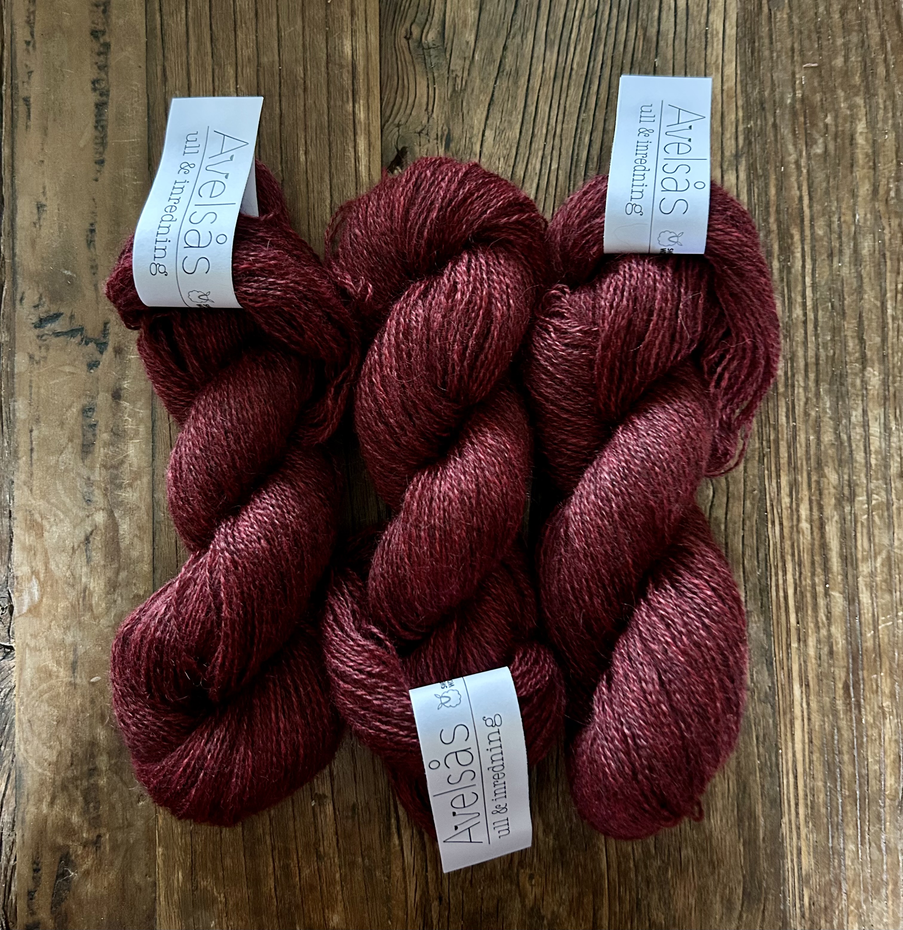 Rusty fingerwort 2-ply Gotland lambswool yarn