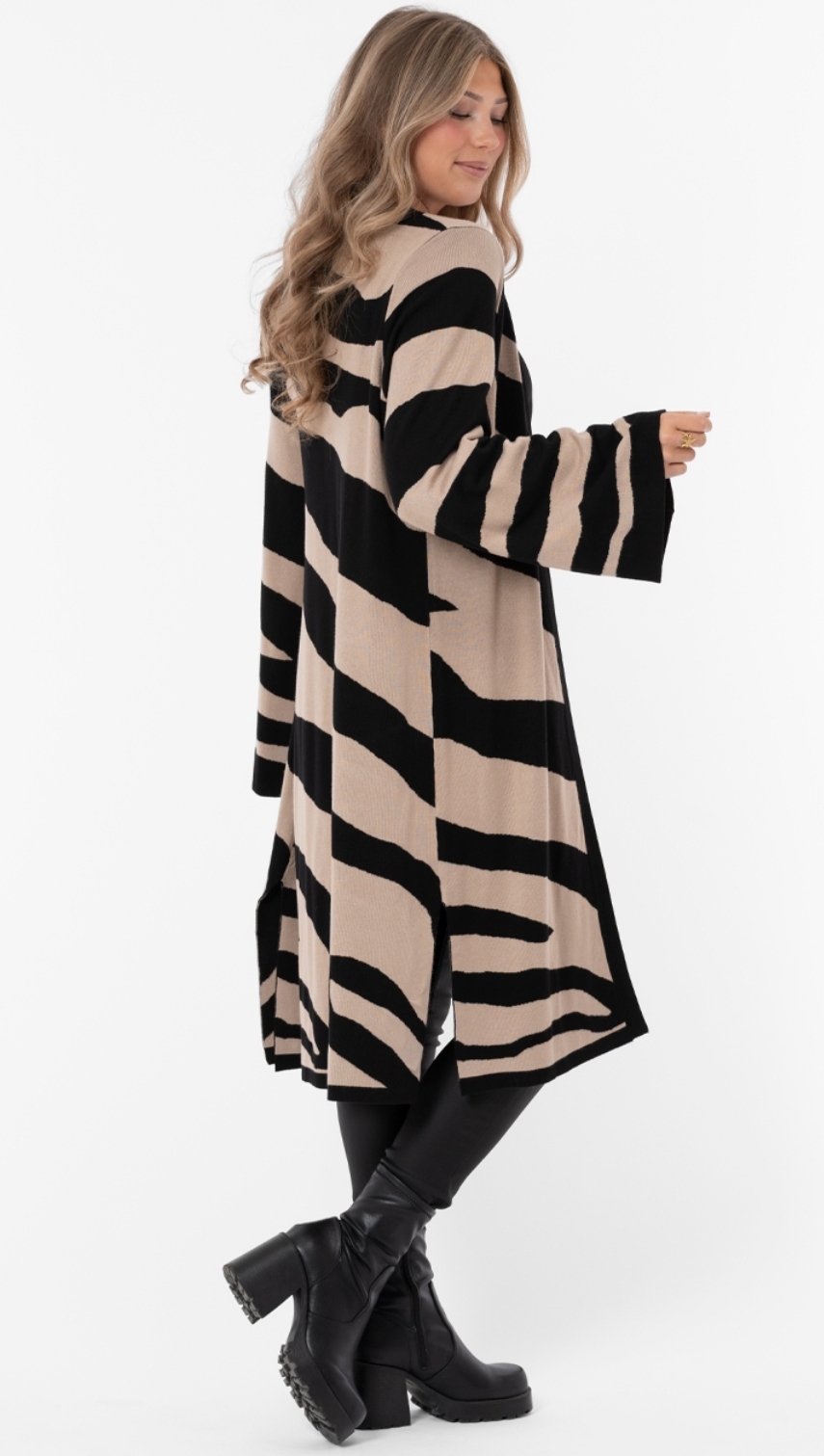 Capri Collection- Marion cardigan - 2