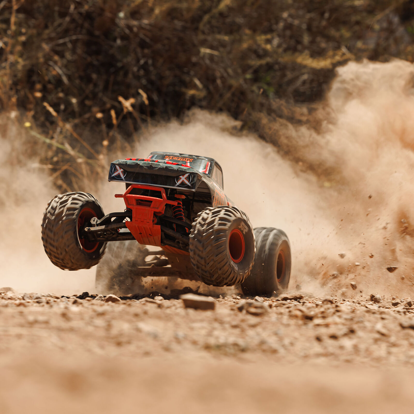 Arrma 1/10 QUAKE 223S DSC 2WD RTR Brushless Monster Truck, Red - 21