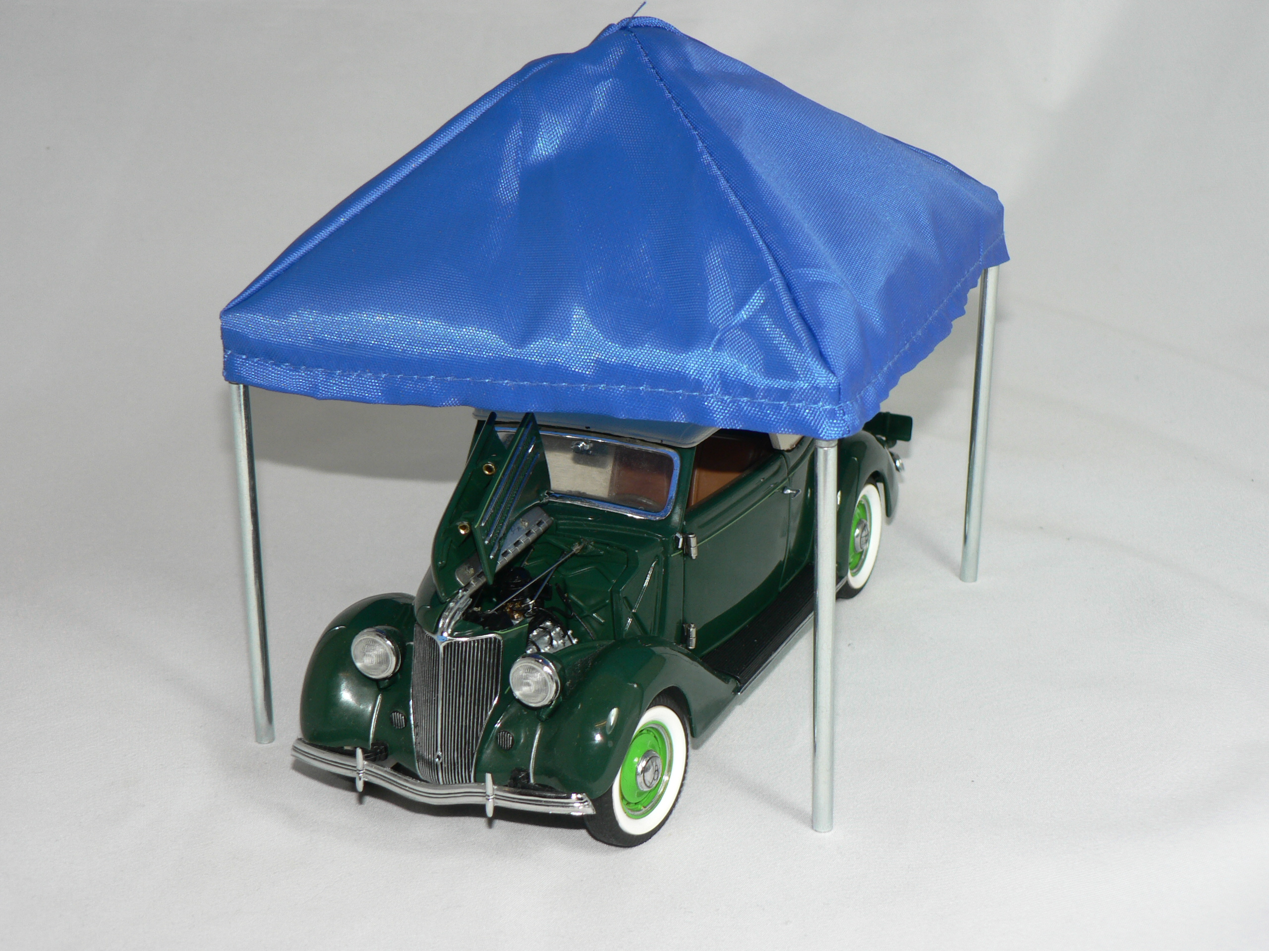 Tält Skala 1:24 American Diorama   ( Bil ingår ej )