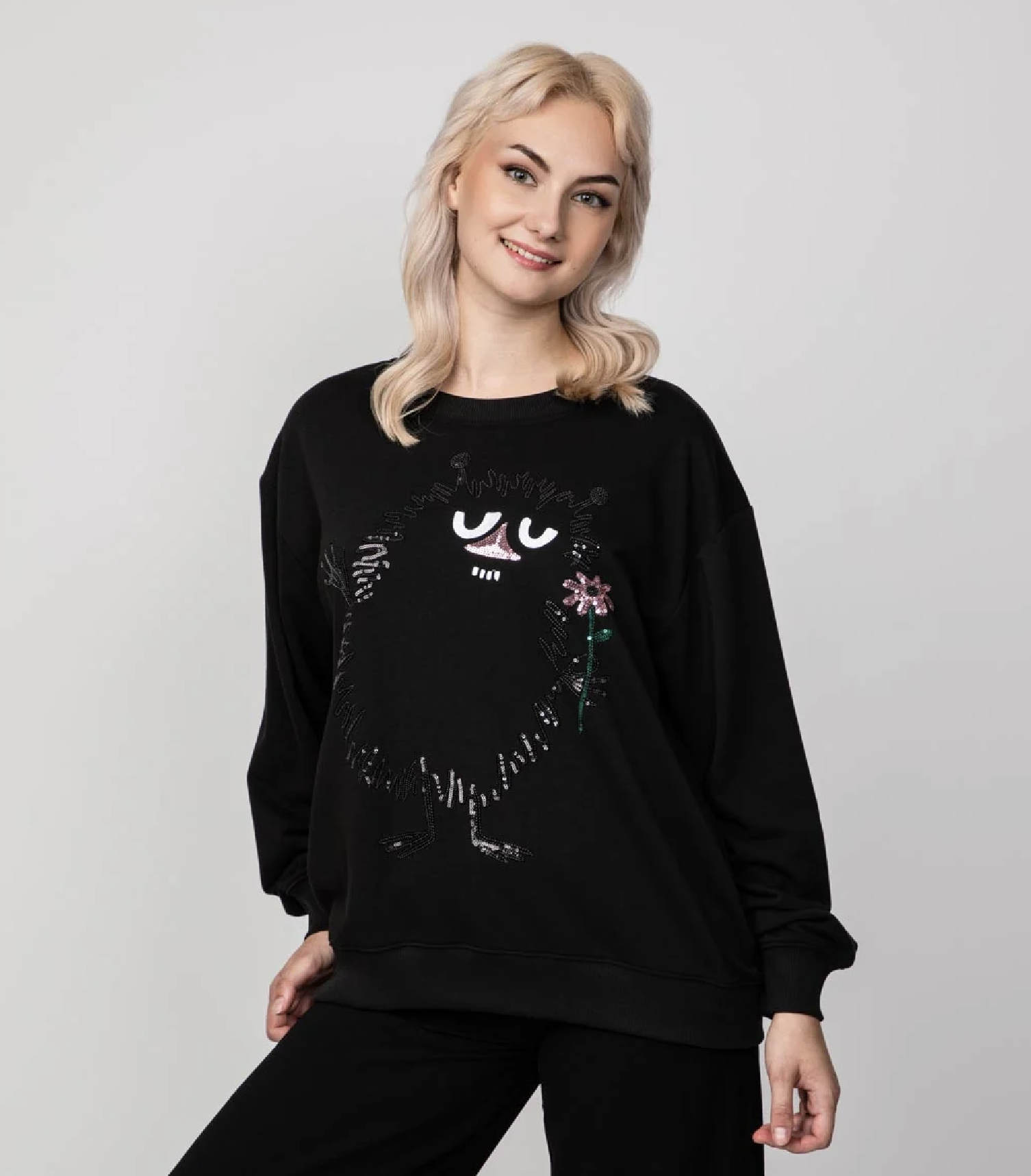 Mumin Dam Collegetröja - Stinky svart - 2