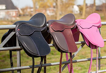 EDIX® Elore bomfri dressyrsadel (ponny)