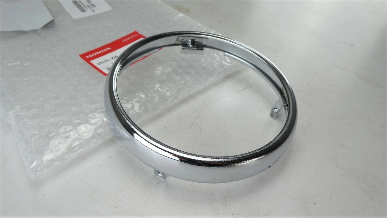 Headlight Rim Z50J2 - Honda original