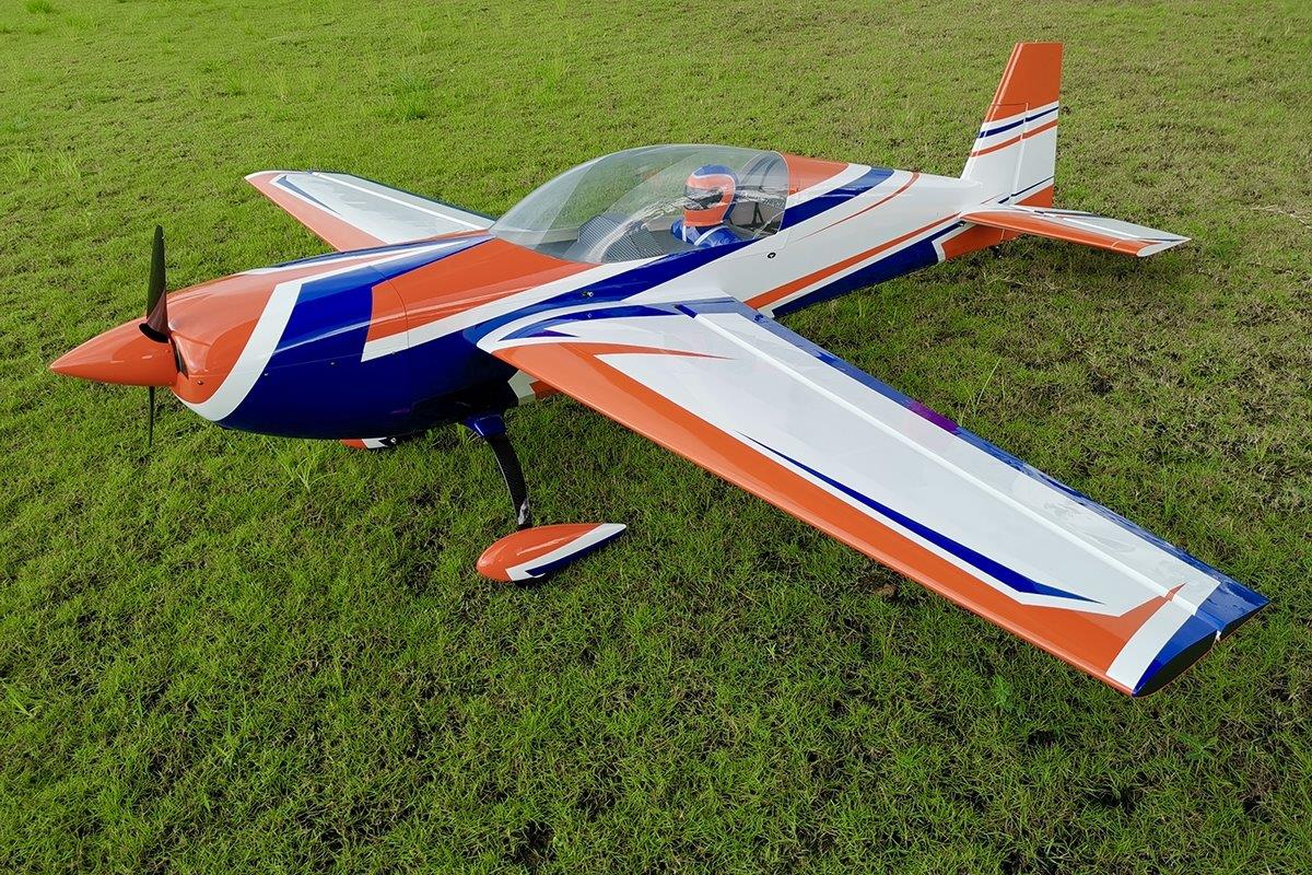Extreme Flight 125tum Extra 300 V4 Plus (2 cyl.) - Orange/White 3,35m