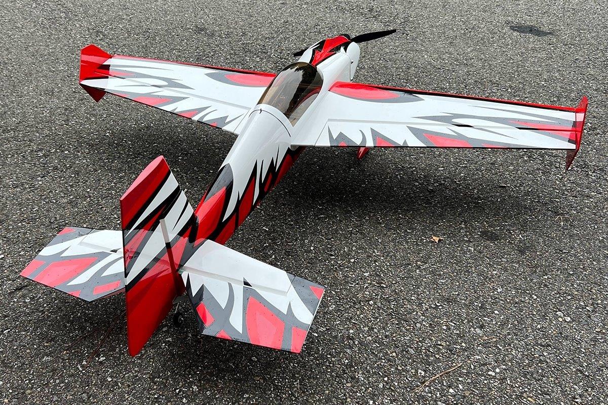 Extreme Flight 48inch Edge 540T V2 Plus - Dark Red/Black 1,22m - 4