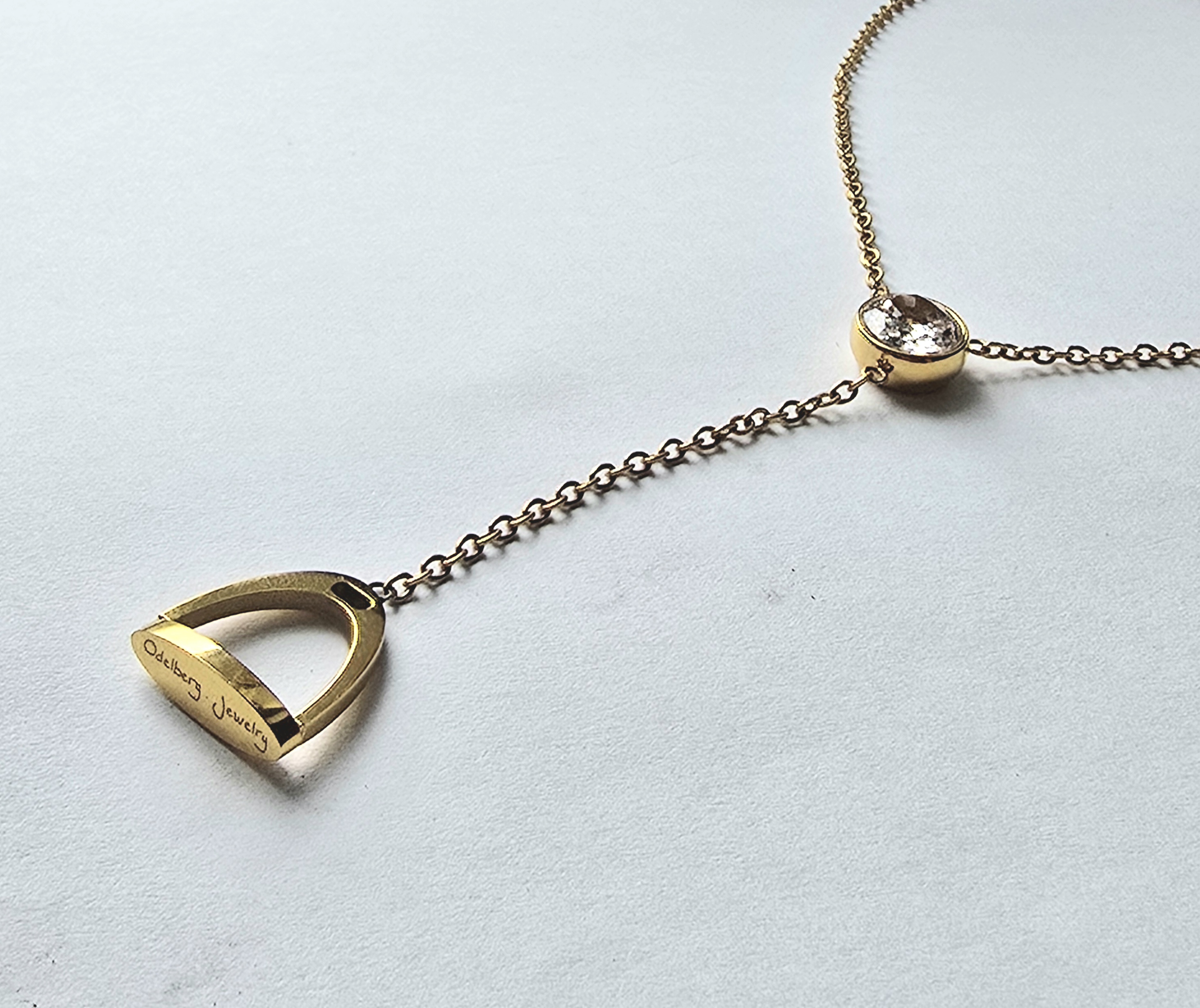 Stirrup Necklace Gold - 5