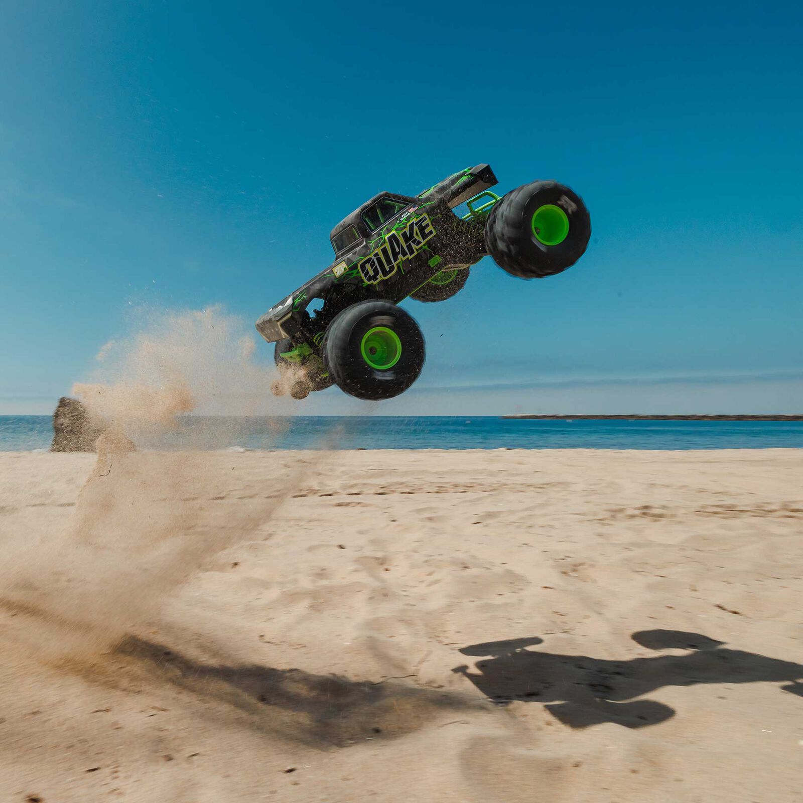 Arrma 1/10 QUAKE 223S DSC 2WD RTR Brushless Monster Truck, Green - 15