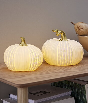 Pumpa i porslin med belysning 15 cm - batteri
