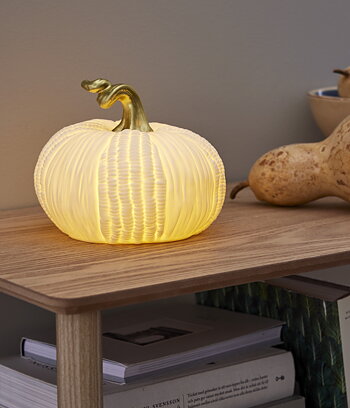 Pumpa i porslin med belysning 17 cm - batteri