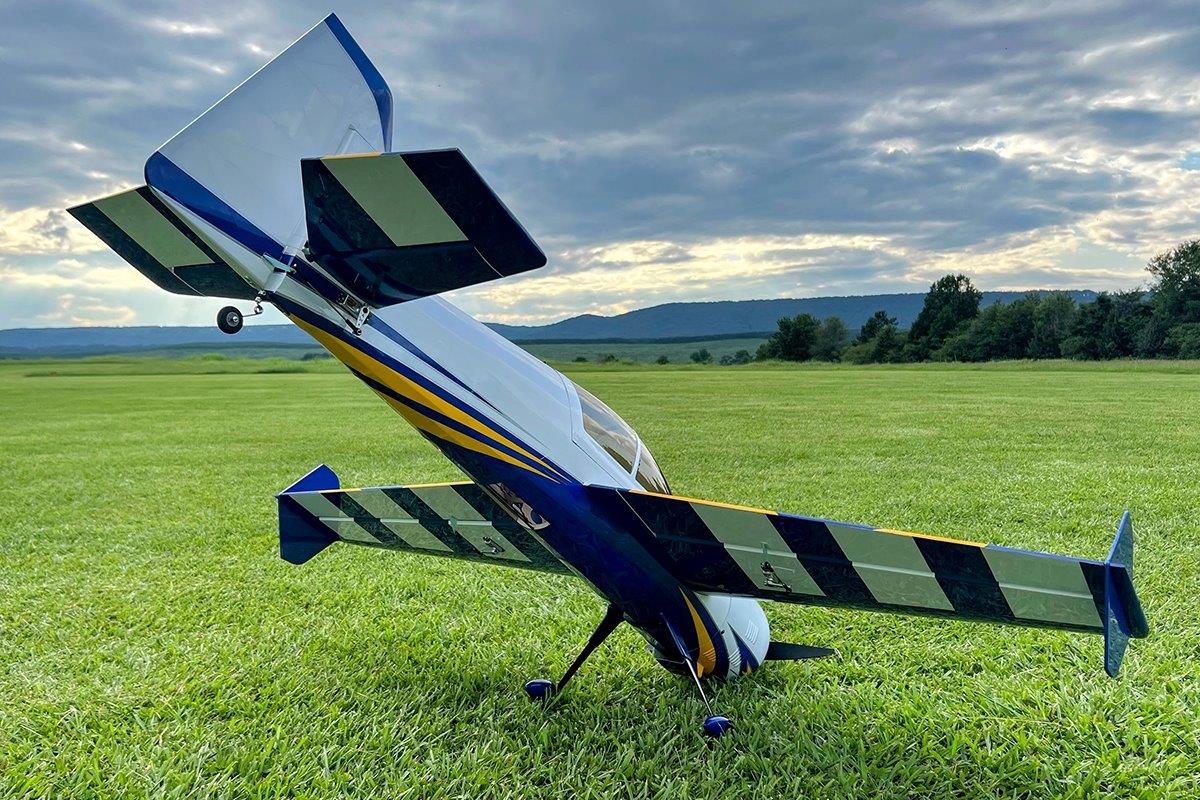 Extreme Flight 60inch Yak 54 V2 - White/Blue 1,52m - 2