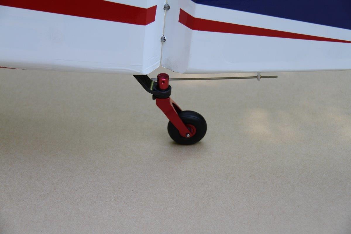 Extreme Flight 105.5inch Slick 580 EXP - Red/White/Blue 2,67m - 4