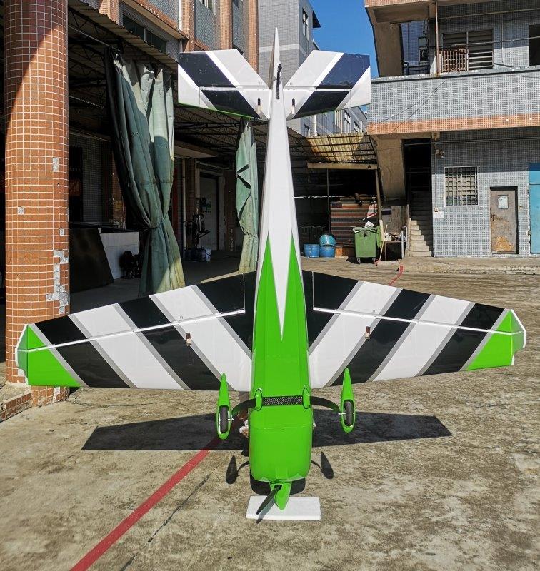 Extreme Flight 91inch Extra 300 V2 EXP - Green 2,31m - 4
