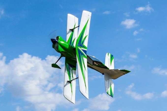 Extreme Flight 53inch Peregrine - Green/White 1,35m - 2