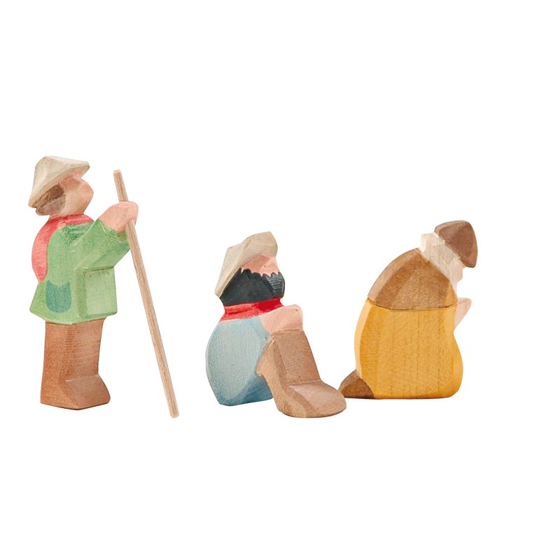 Herdar  -  set med tre små figurer till årstidsbordet från Ostheimer 
