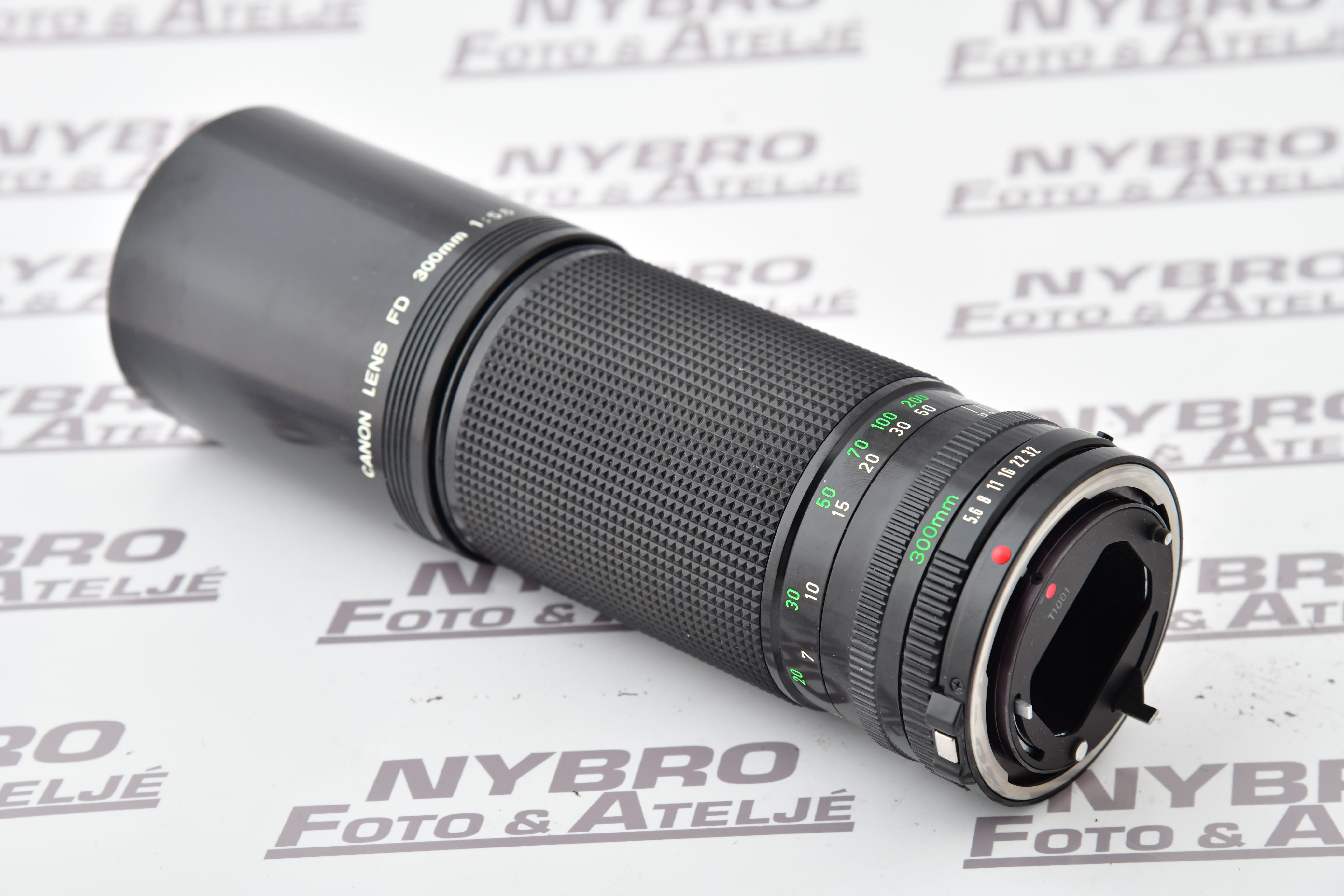 Canon FDn 300 / 5,6  - 2