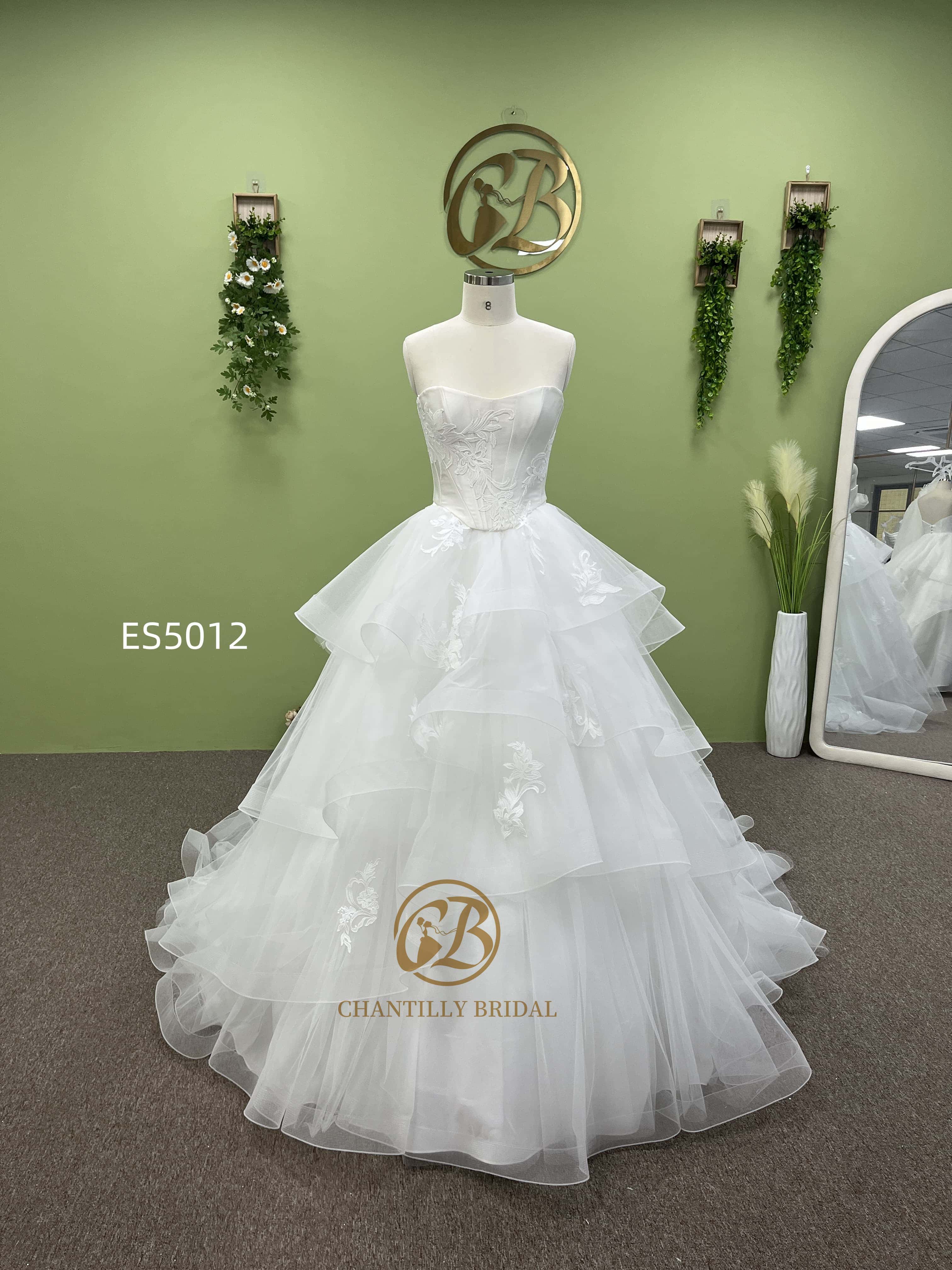 Chantilly Bridal  ES5012