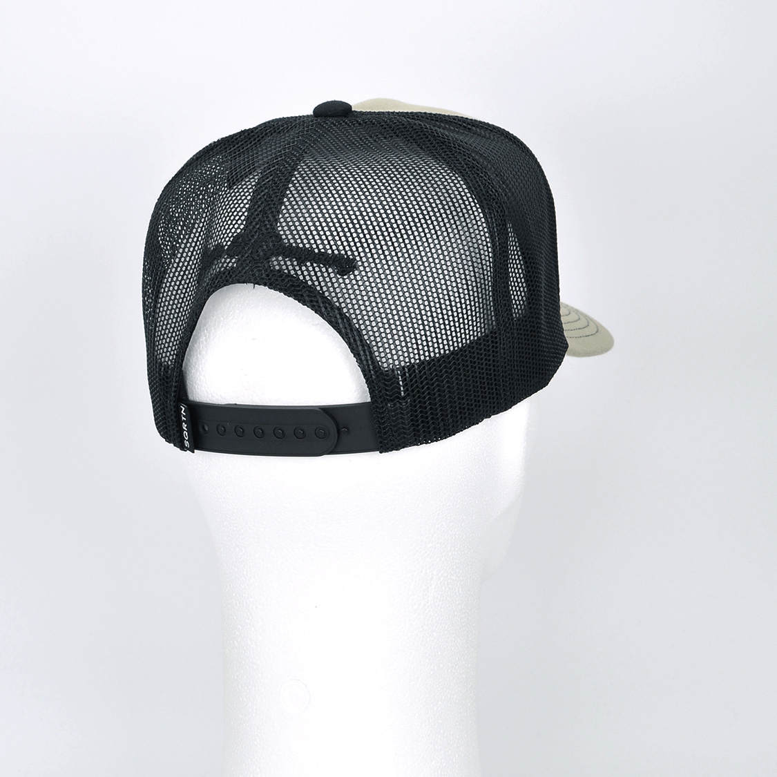 SQRTN - Outside 2 Hooked Trucker Soft Green - 3