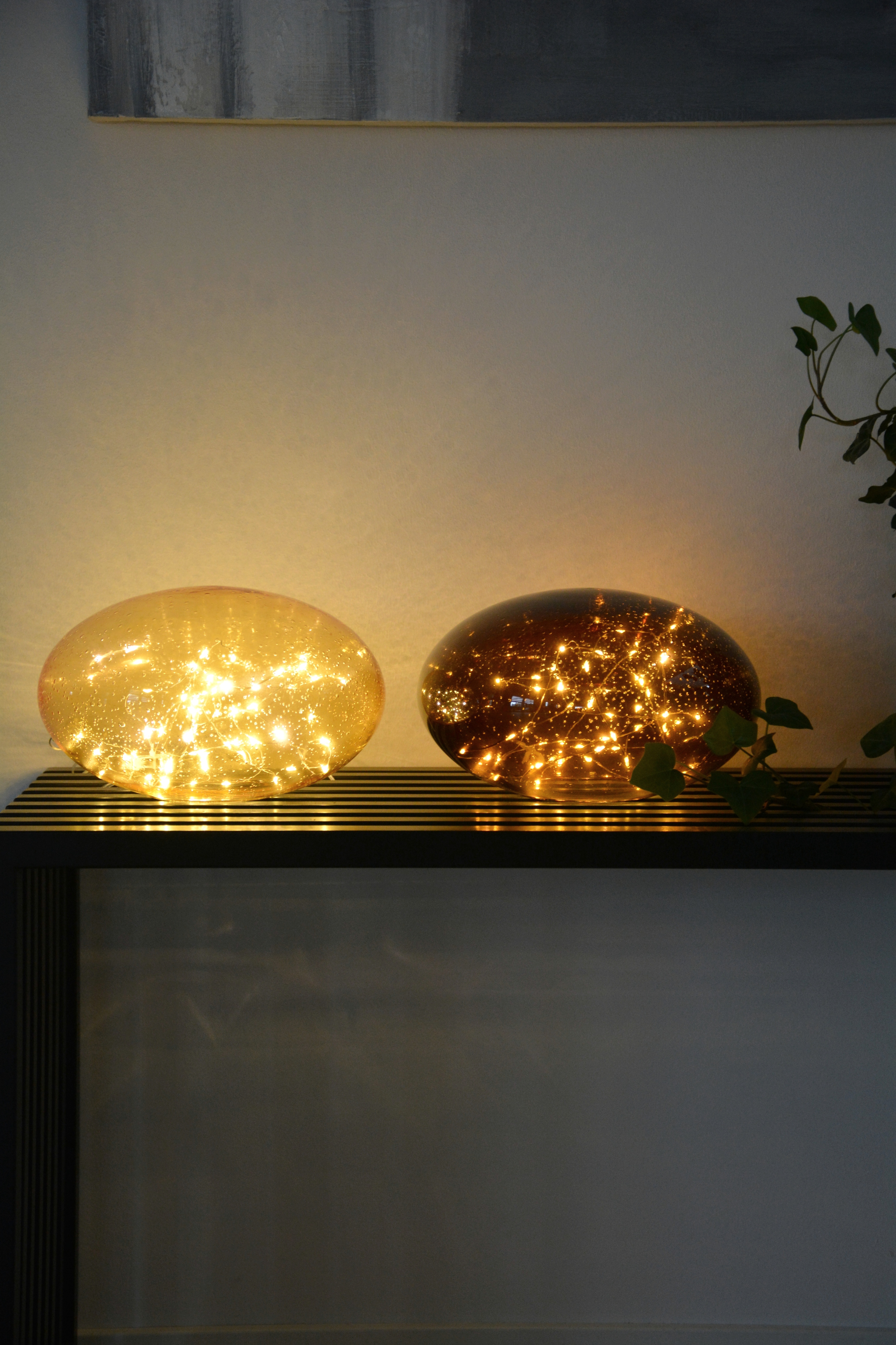 Lampa kupol i beige glas LED- belysning och timer