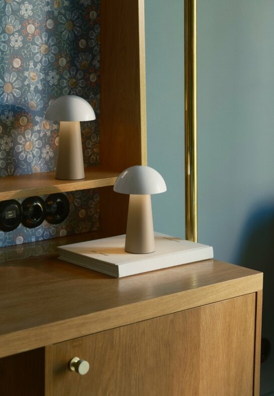 Bello Portabel LED-lampa Ivory Sand - 3