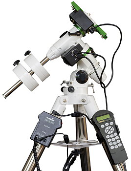 SKYWATCHER EQM-35 PRO SYNSCAN MONTERING MED STATIV