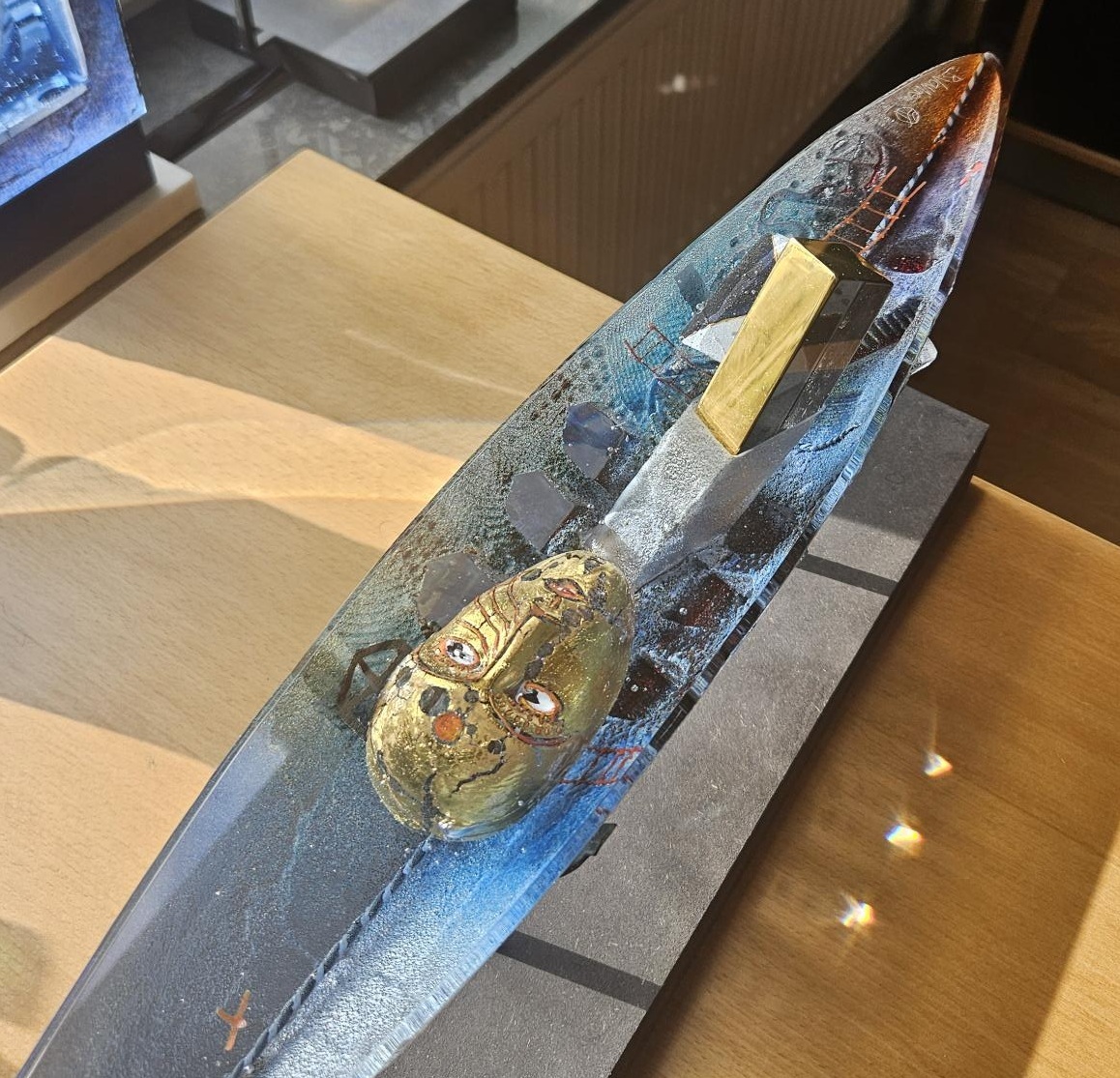 Boat Intruder Gold Head and Rod - 11