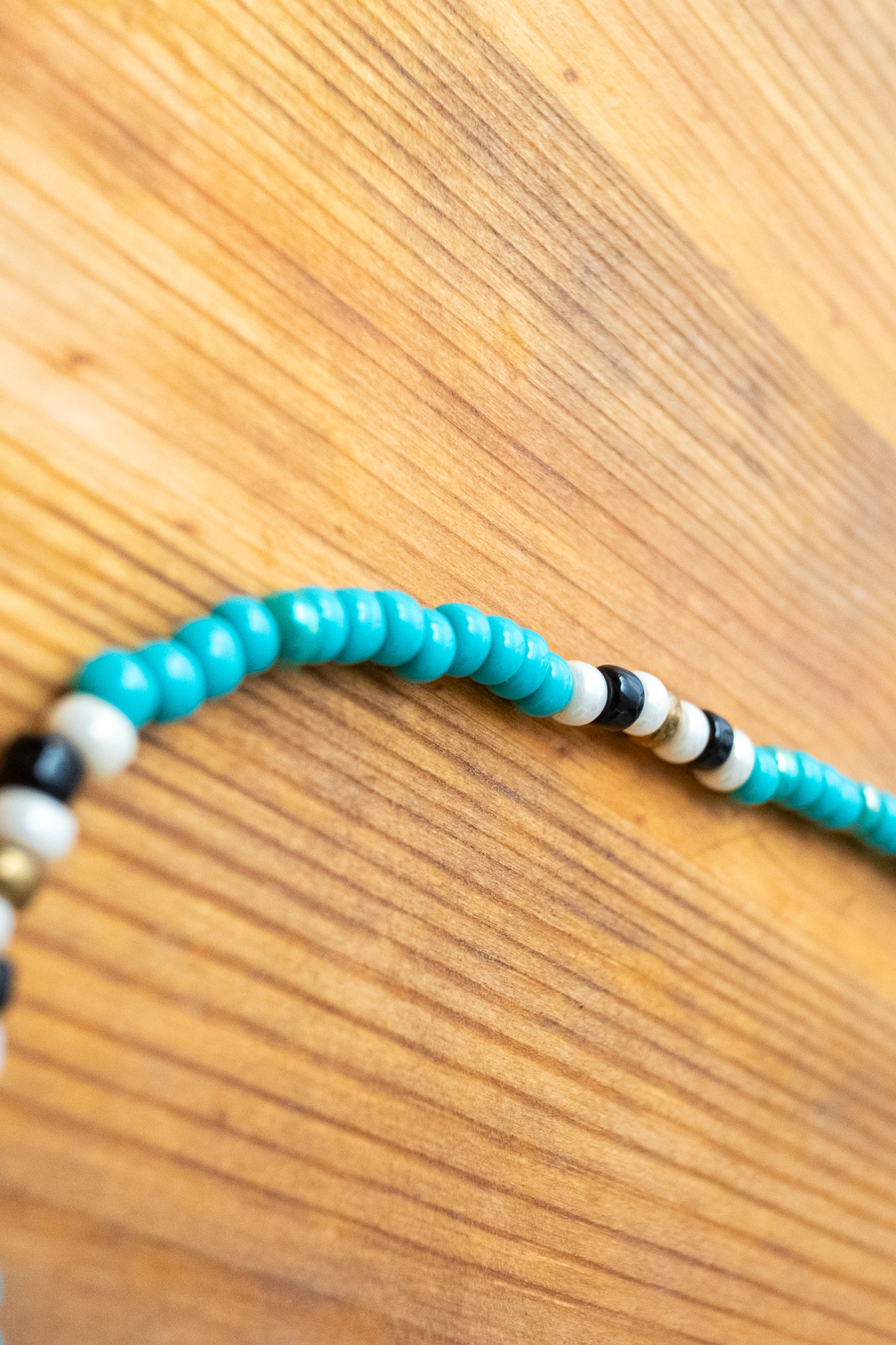 Kobashi Studio - Japanesee Beads Necklace 5mm Turquoise/Off-White/Black - 2