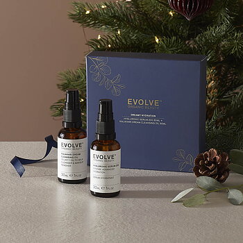 EVOLVE DREAMY HYDRATION Gavesett m/ Hyaluronic Serum 30ml og Kalahari Dream Cleansing Oil 30ml