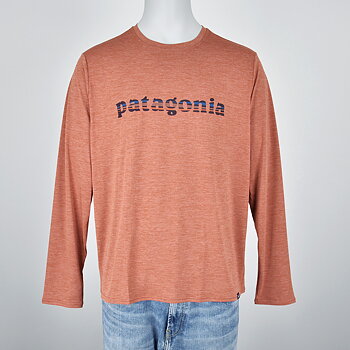 Patagonia - Capilene Cool Daily Graphic L/S 73 Text Logo Potters Red X-Dye