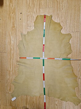 Kollektionsskinn Nr 4 Renmocka Fg  Sämskskinns gul 