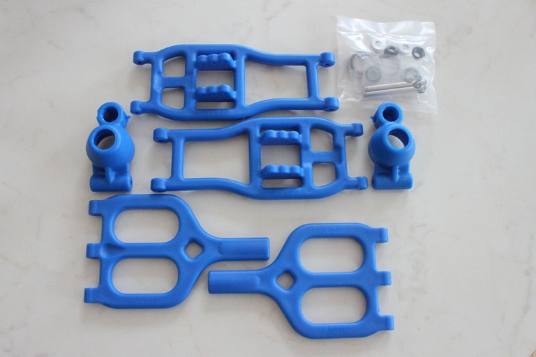 RPM 80945 True Track Rear Conversion. Traxxas T/E-Maxx. Blå. RPM
