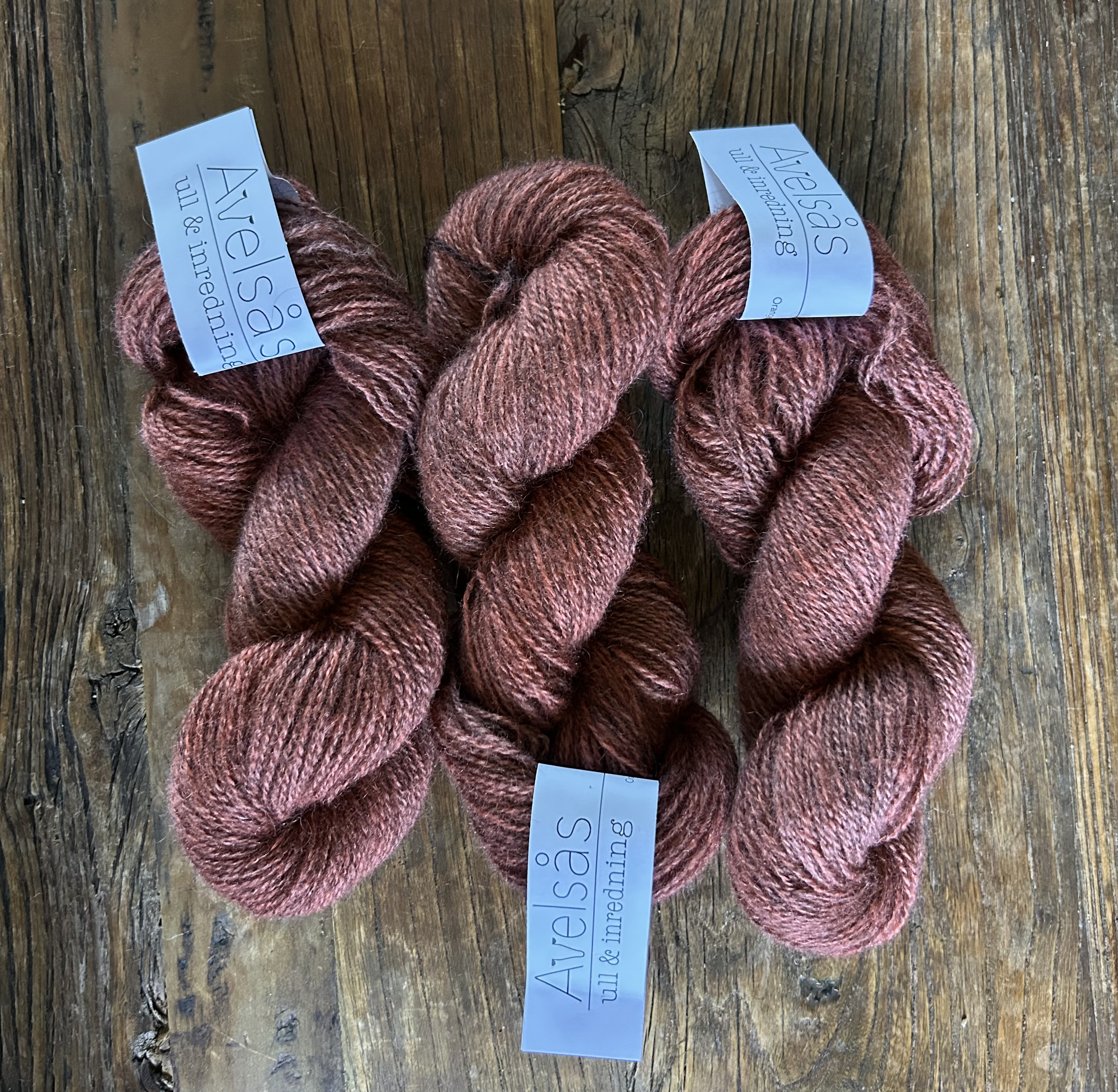 Orange-tipped spider mite 2-stranded Swordtail yarn