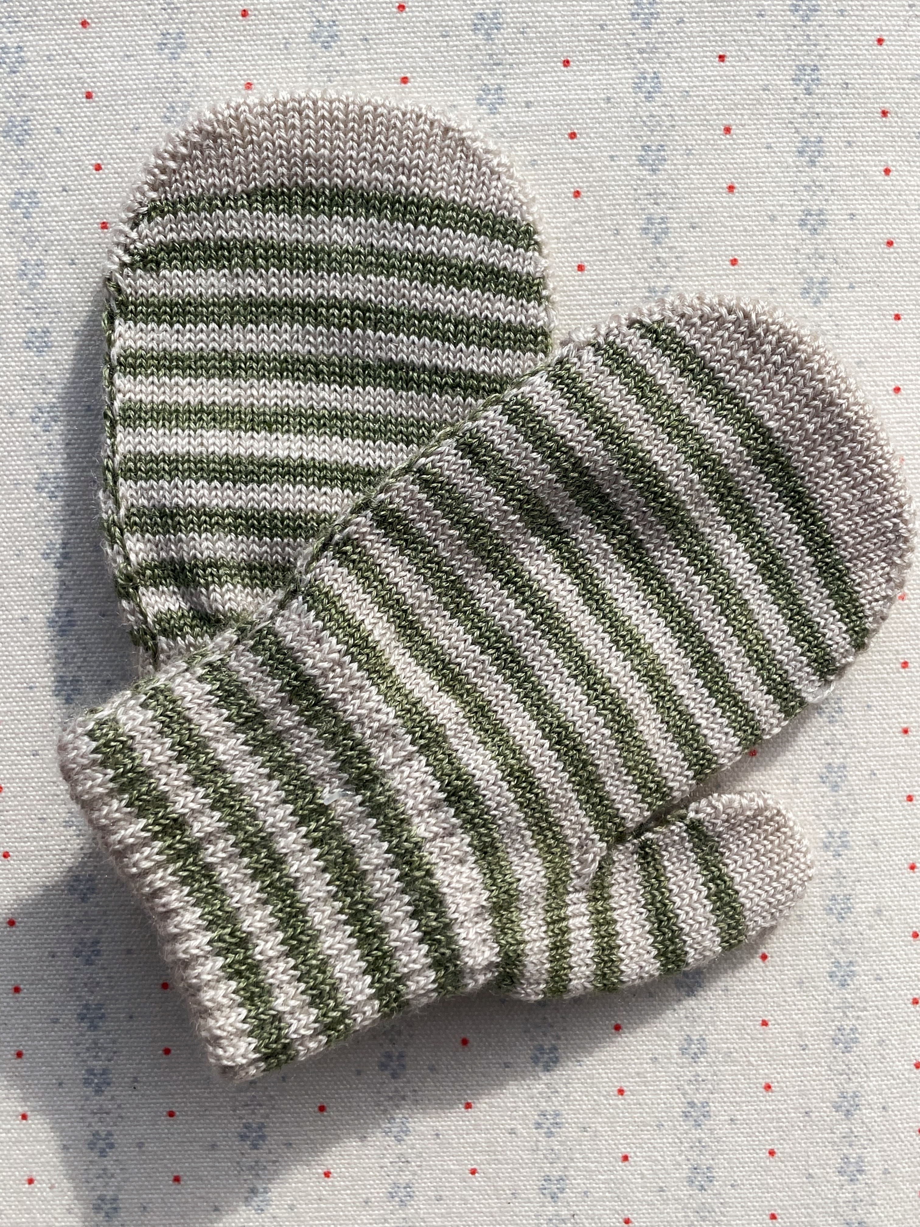 2 PACK FILLA MITTENSLEMON/STRIPE - 3
