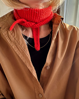PetiteKnit Sophie Scarf (22 m rätstick st 3,5)
