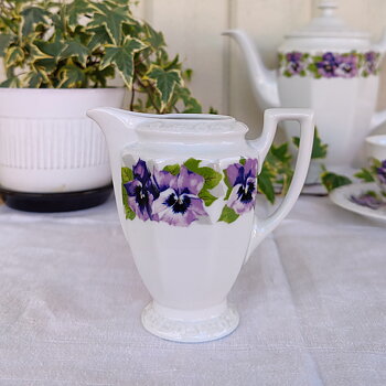 Maria blå viol gräddsnäcka från Rosenthal 